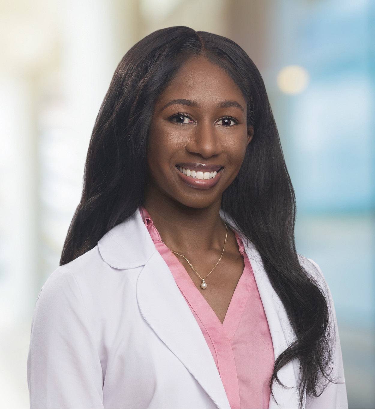 Dr Jasmine MItchell OD